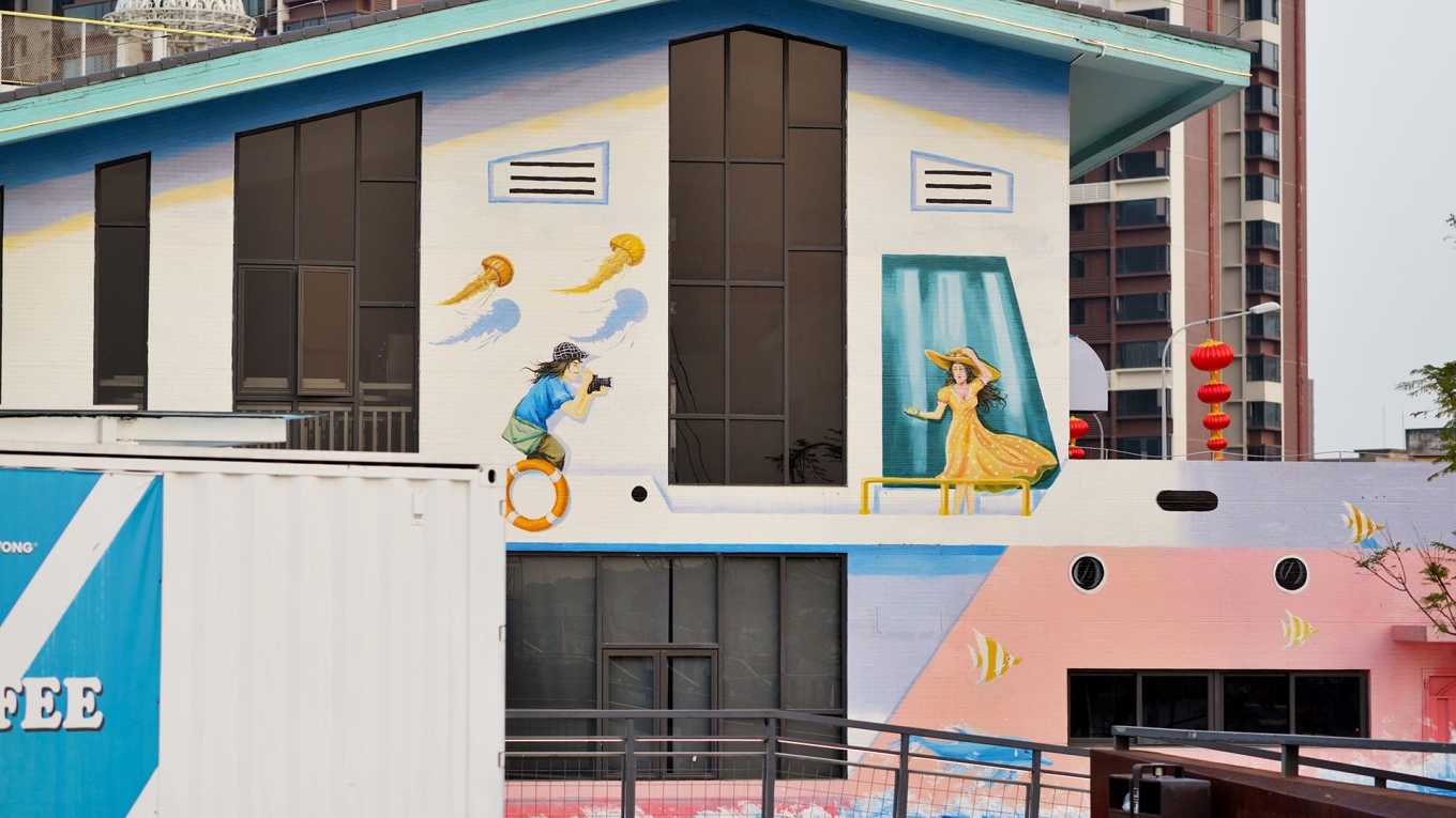  A colorful mural or art installation at Fisherman's Wharf