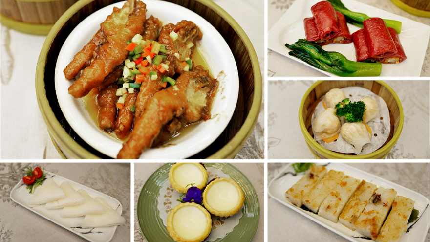  A steamer basket of Steamed Chicken Feet (Fengzhua) at Xiang Yun Xuan