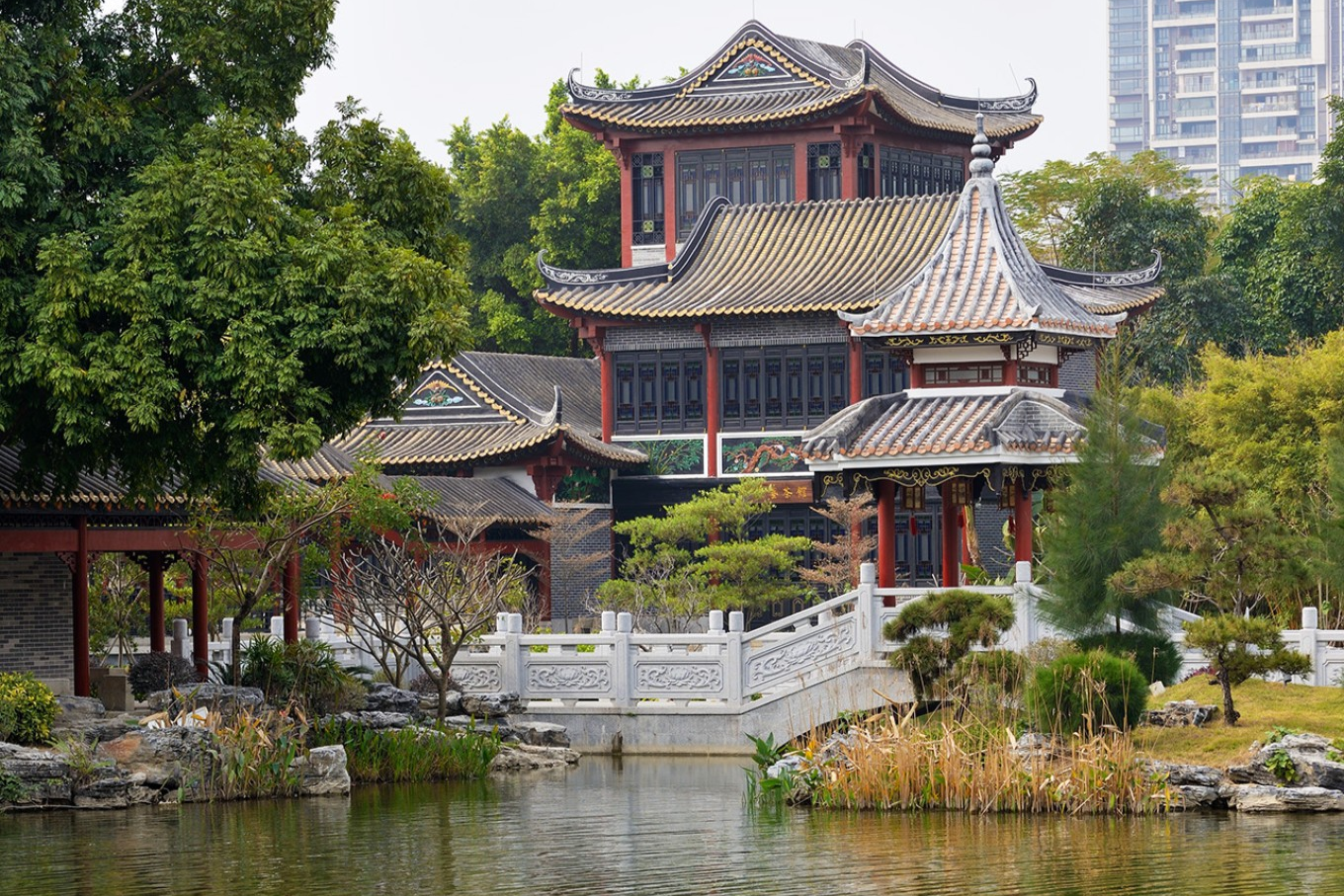  A view of a temple or pagoda within Shunfengshan Park, e.g., Baolin Temple
