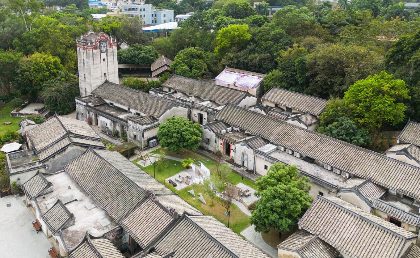 Dashuitian village landscape near Guanlan Printmaking Village