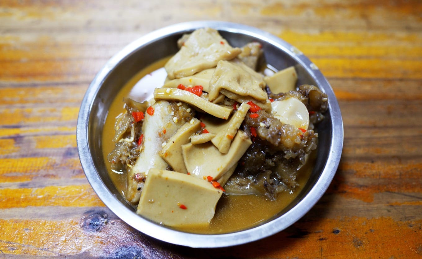 Chopped beef trotters prepared for slow braising