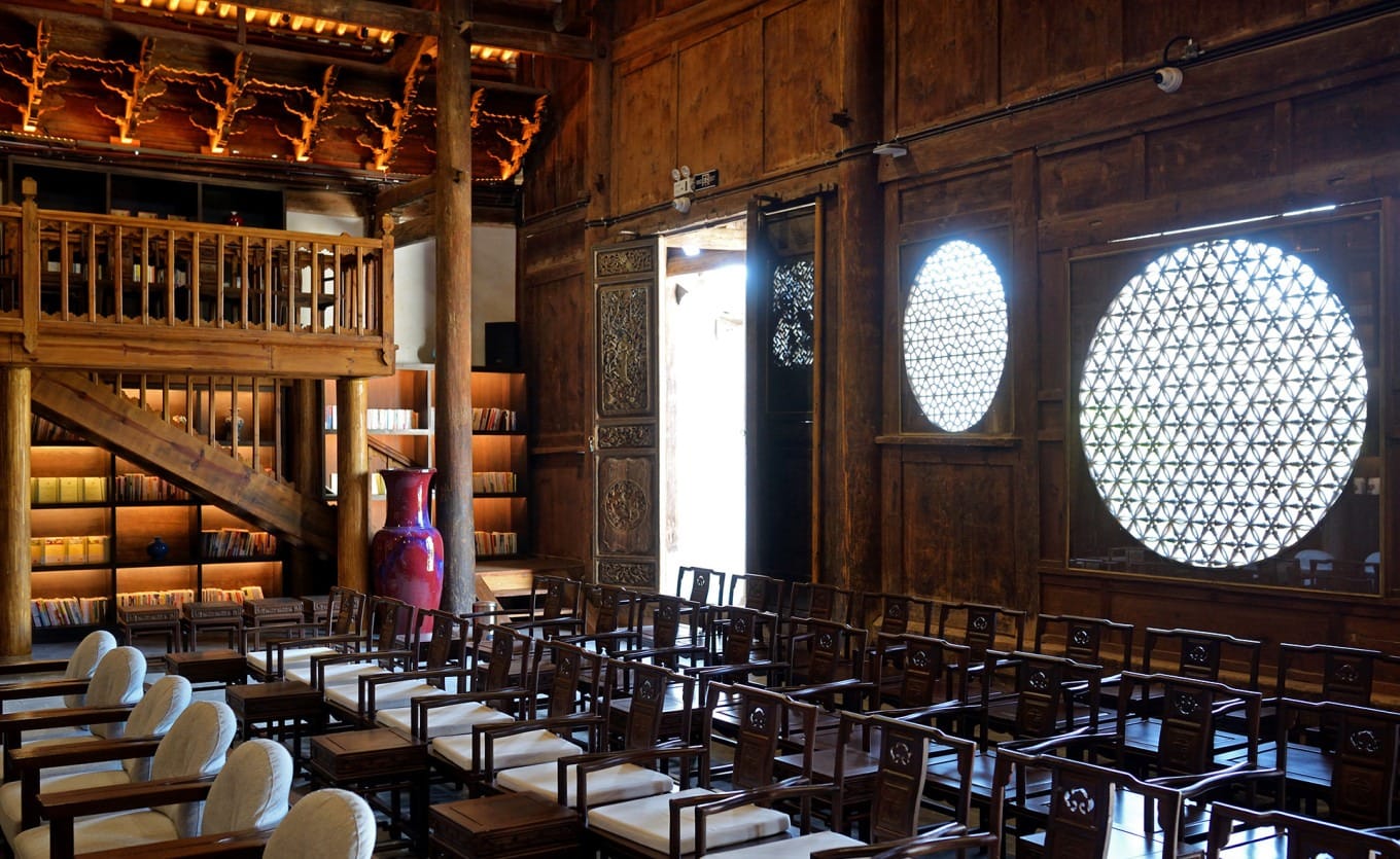 Another view of the ornate woodcarving inside the main hall