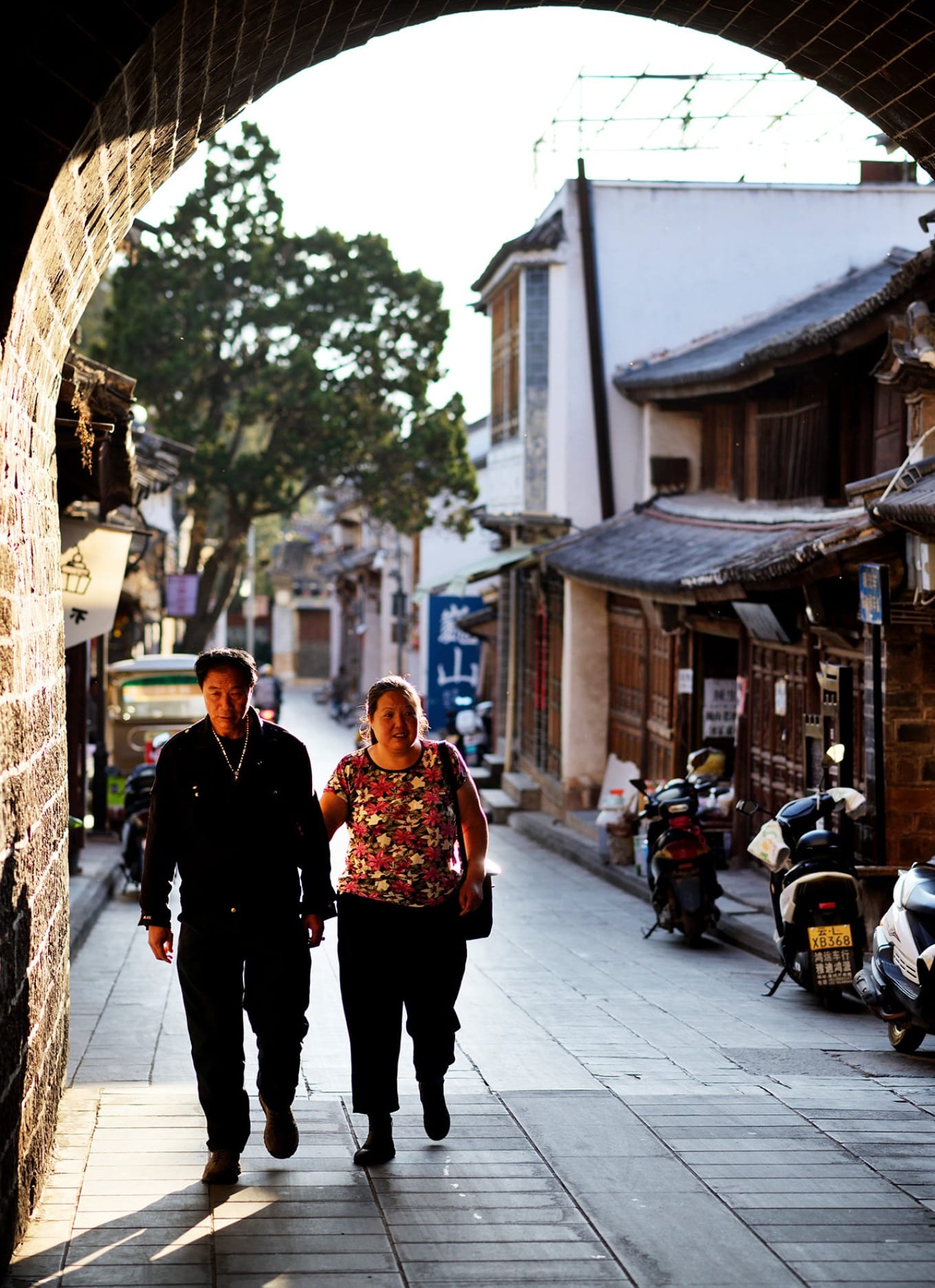 Quiet traditional street in Weishan with few tourists