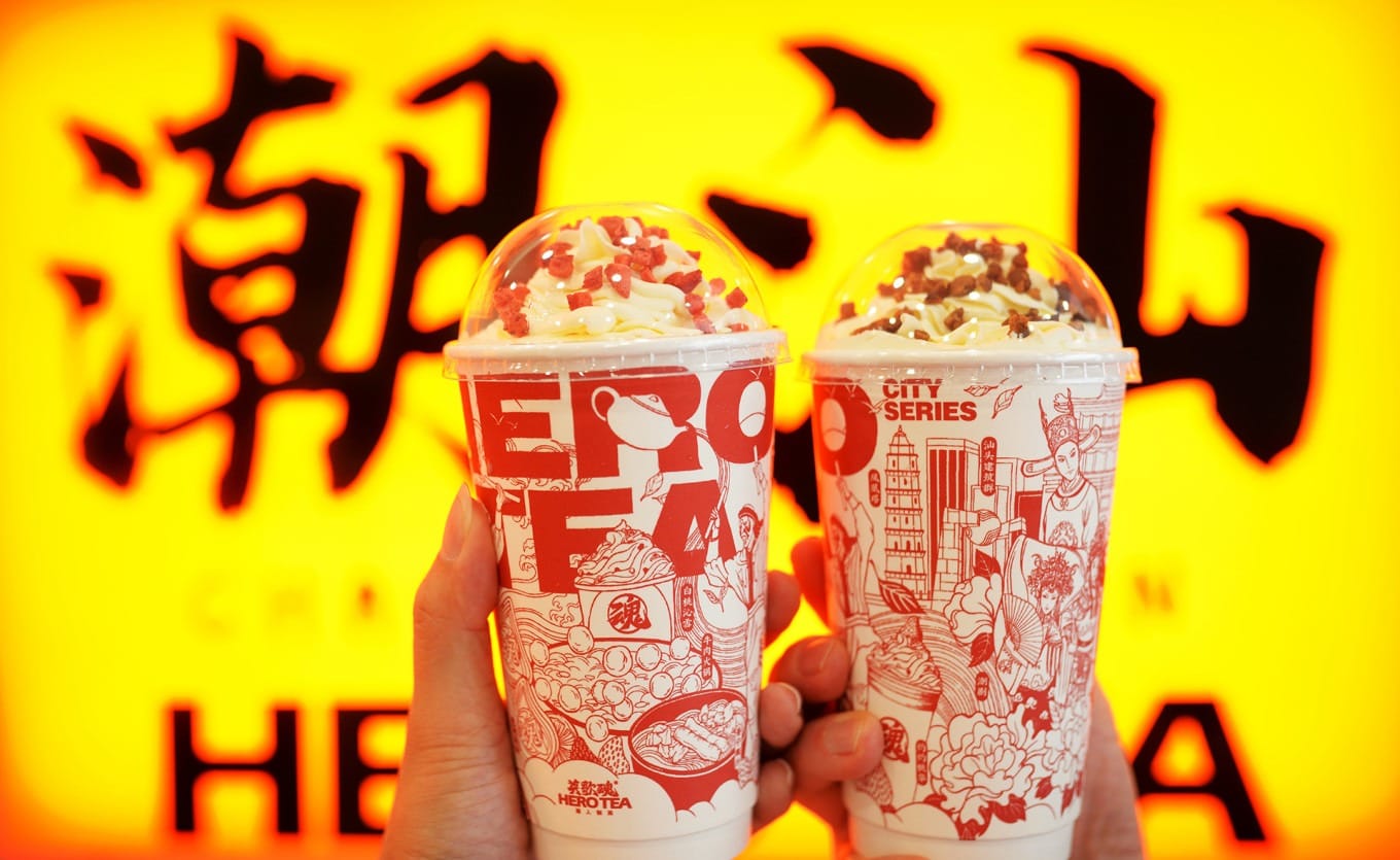 Yingge Soul signature milk teas White Peach Qinxue and Misty Rain Jiangnan with cream toppings