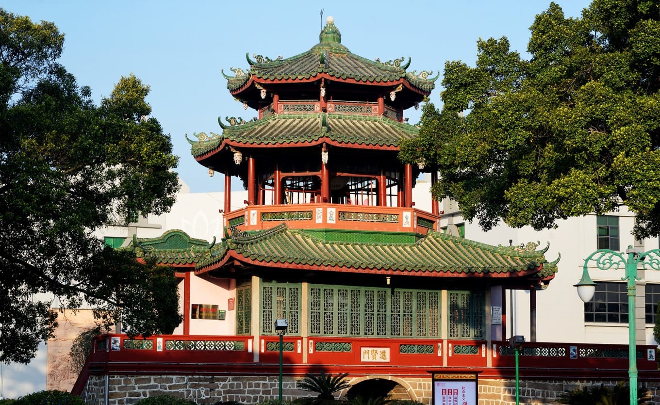 Jinxian Gate historical landmark
