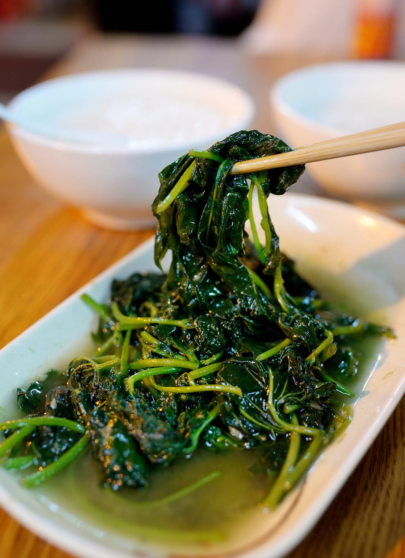Stir-fried sweet potato leaves with garlic
