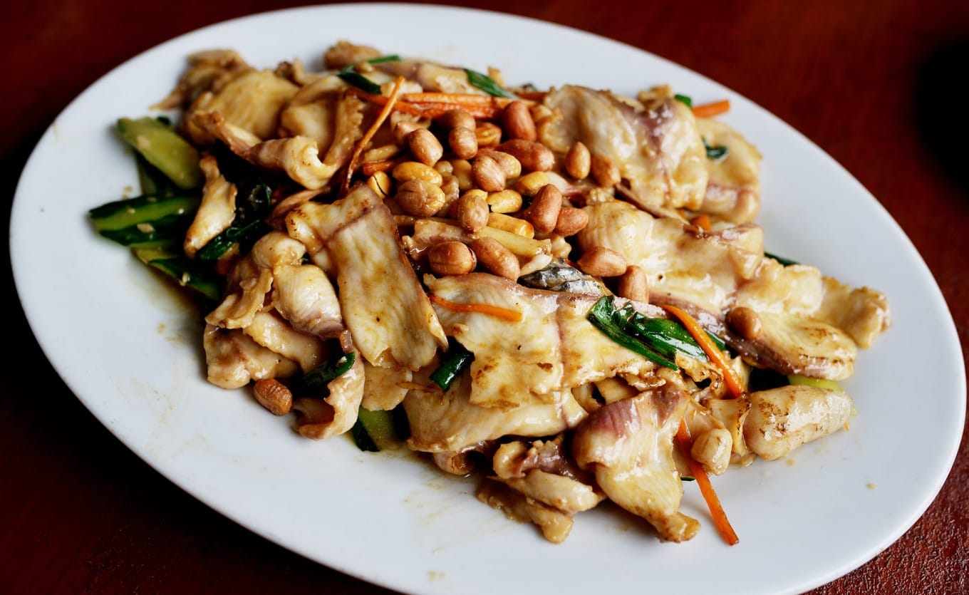 Stir-fried fish slices served at Nanzhou Restaurant