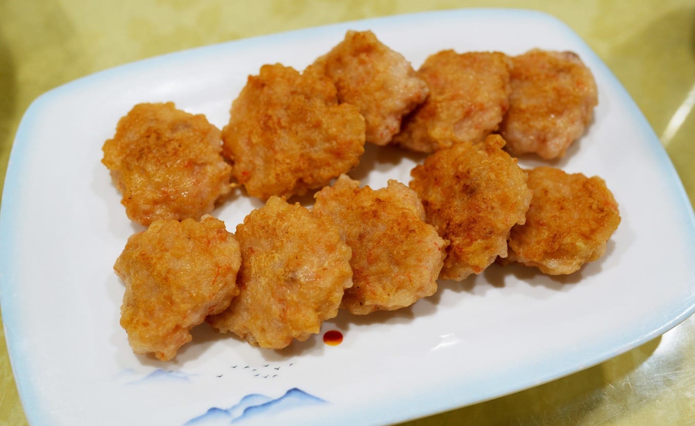 Crispy fried shrimp cakes