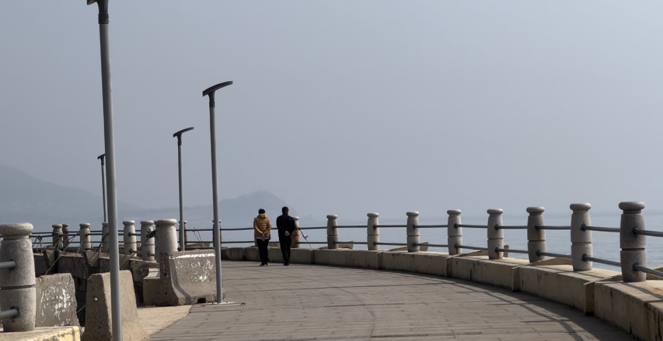 Shilaoren Beach at dawn