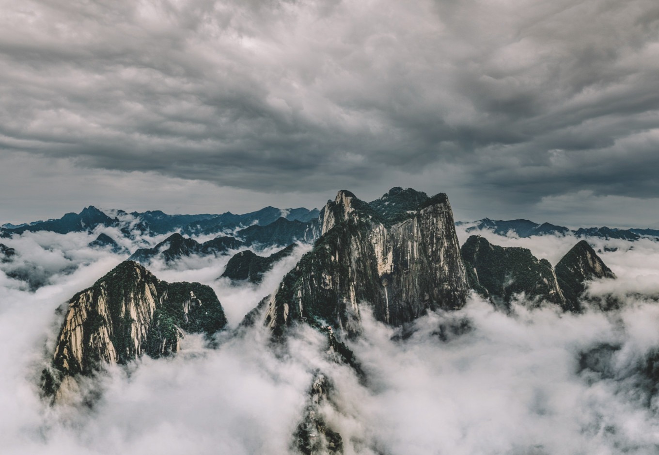Steep cliff path on Mount Huashan