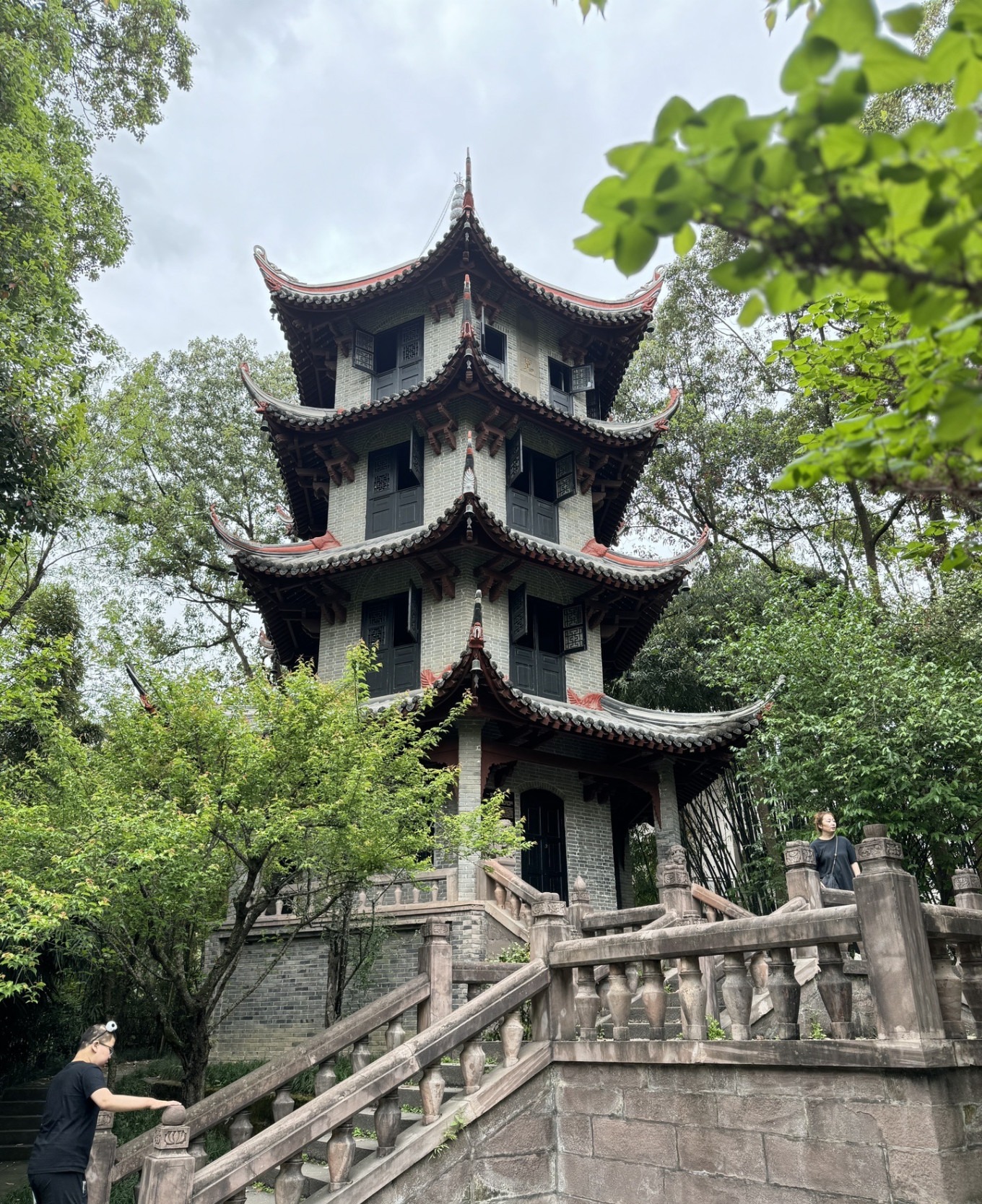 Du Fu Thatched Cottage garden and bamboo grove