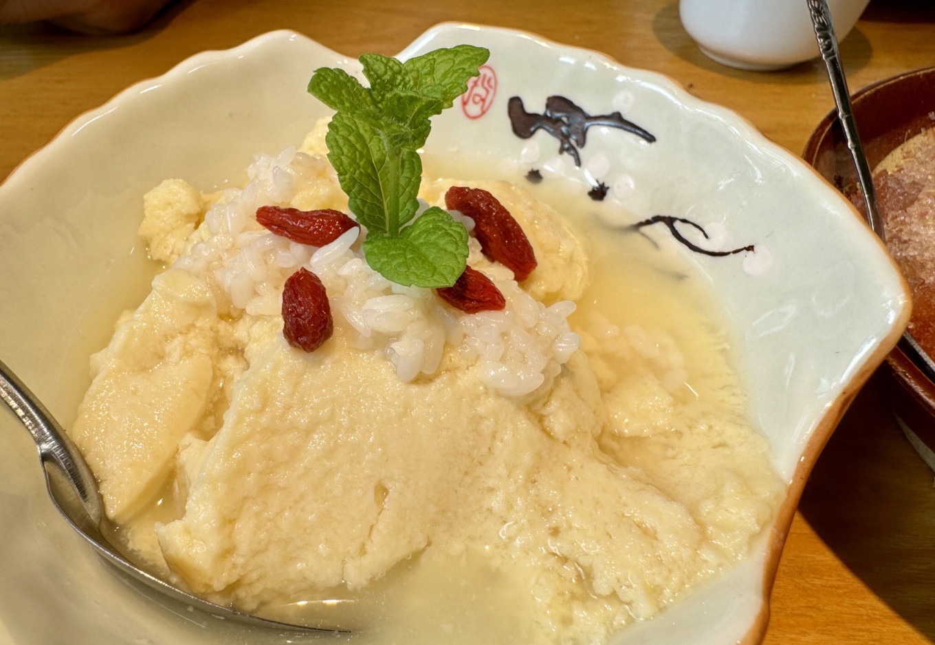 Steamed rice and side dishes