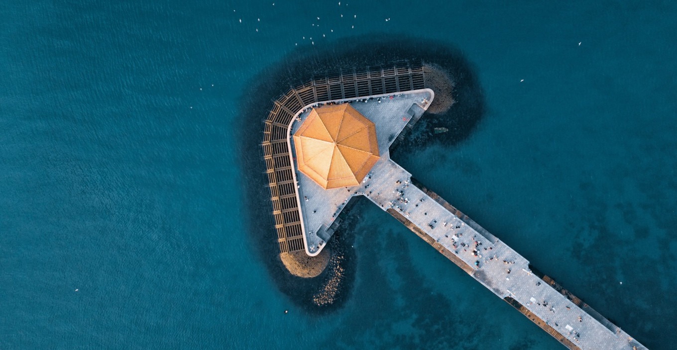 Close-up of sunlight sparkling on the sea near Zhanqiao Pier