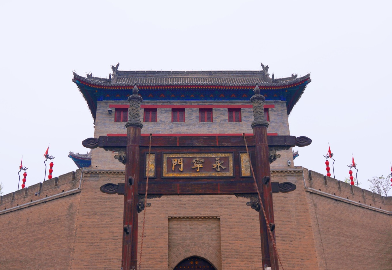 View of Xi'an City Wall from the best photo spot