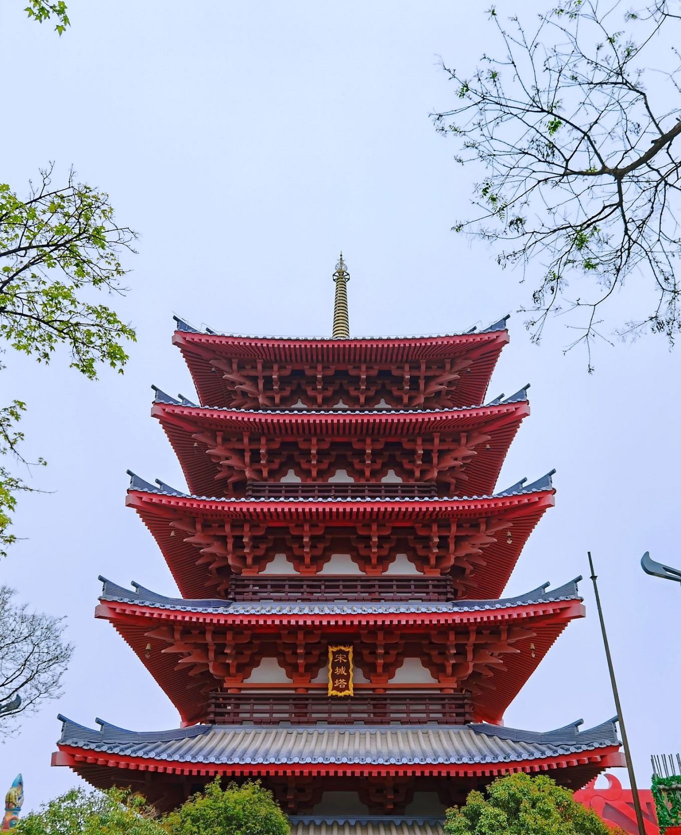 Park attractions at Xi'an Eternal Love theme park