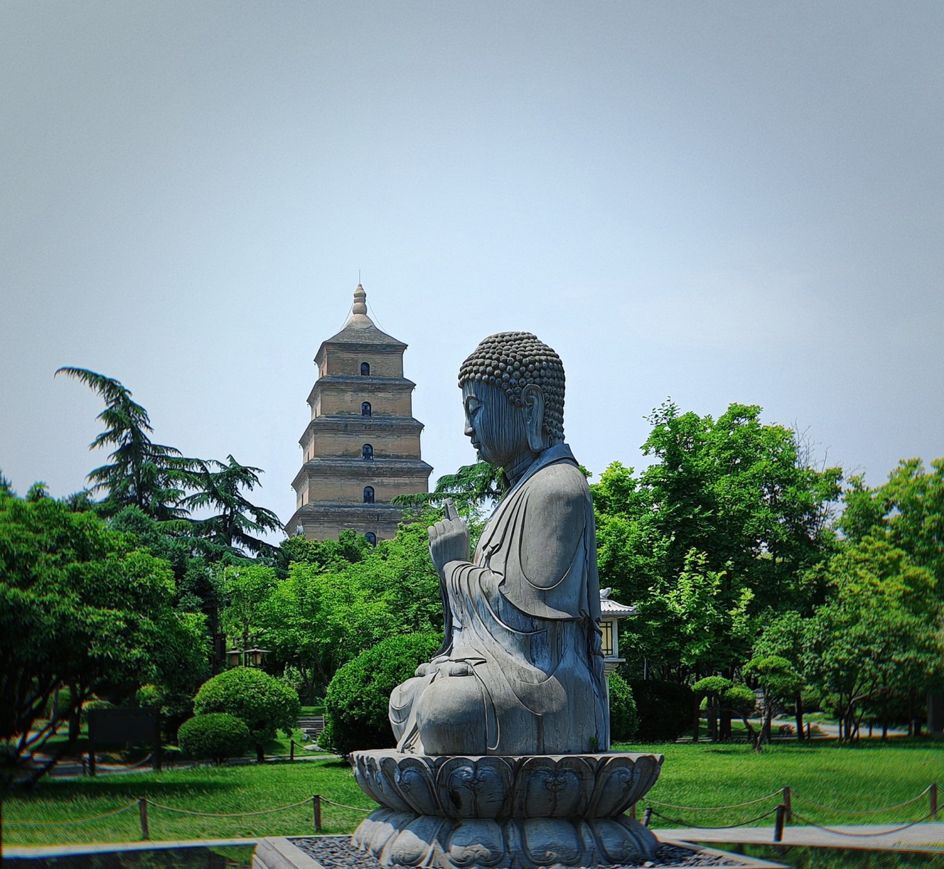 Zhu Bajie statue at Dayuecheng Mall