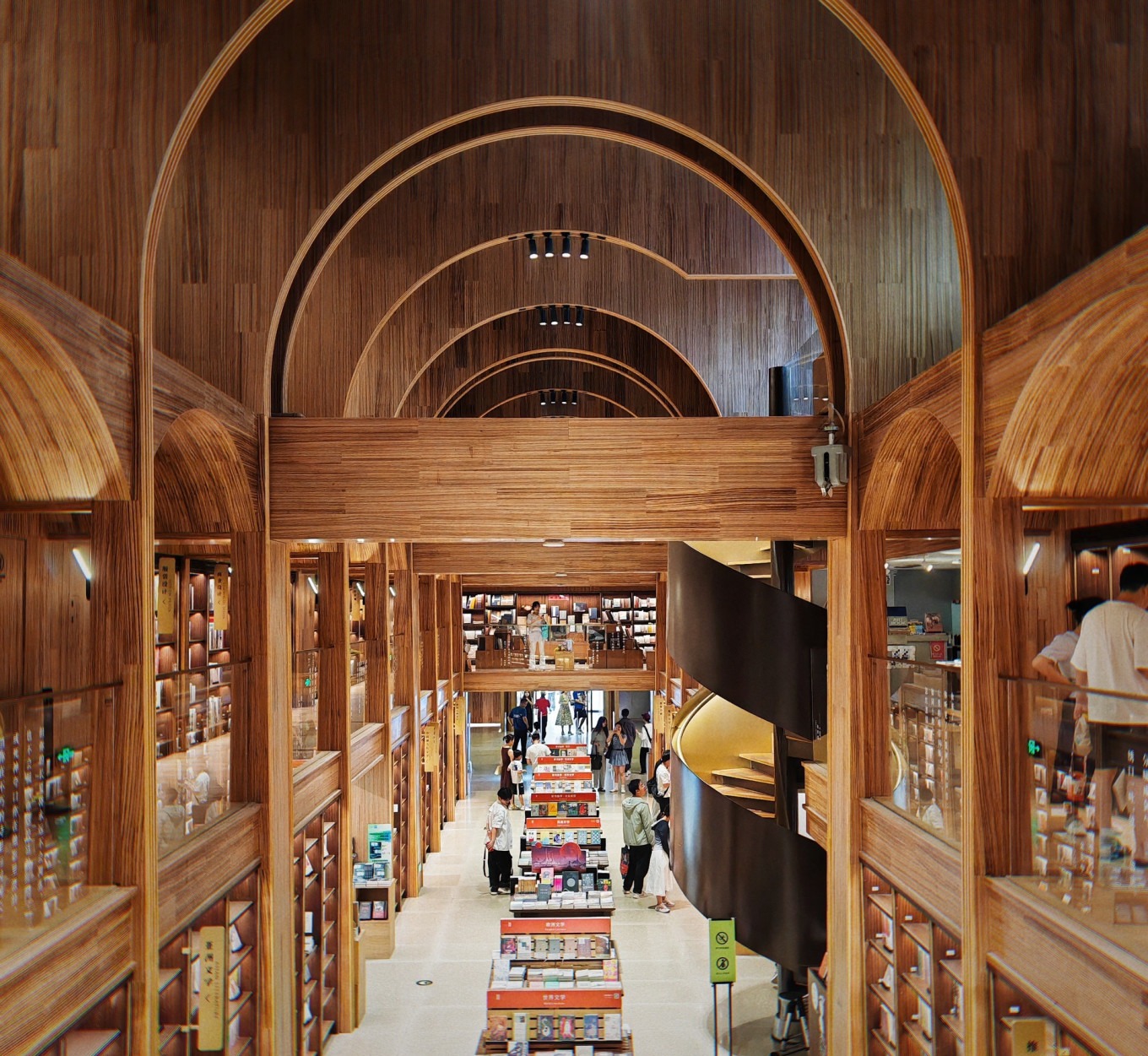 Interior of Xi'an Fangsuo bookstore with high ceilings