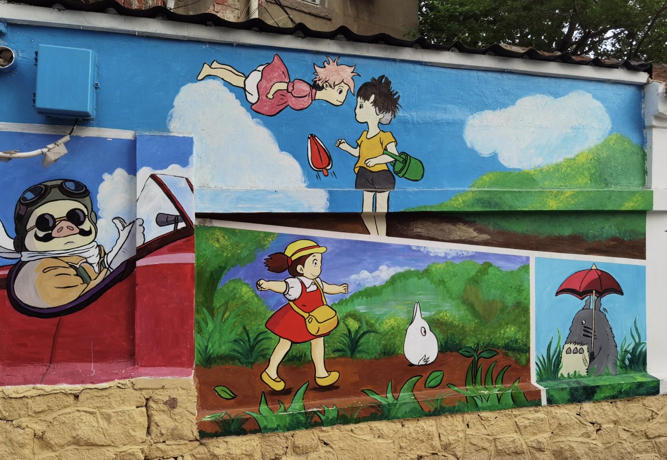 Studio Ghibli themed wall painting on Longjiang Road