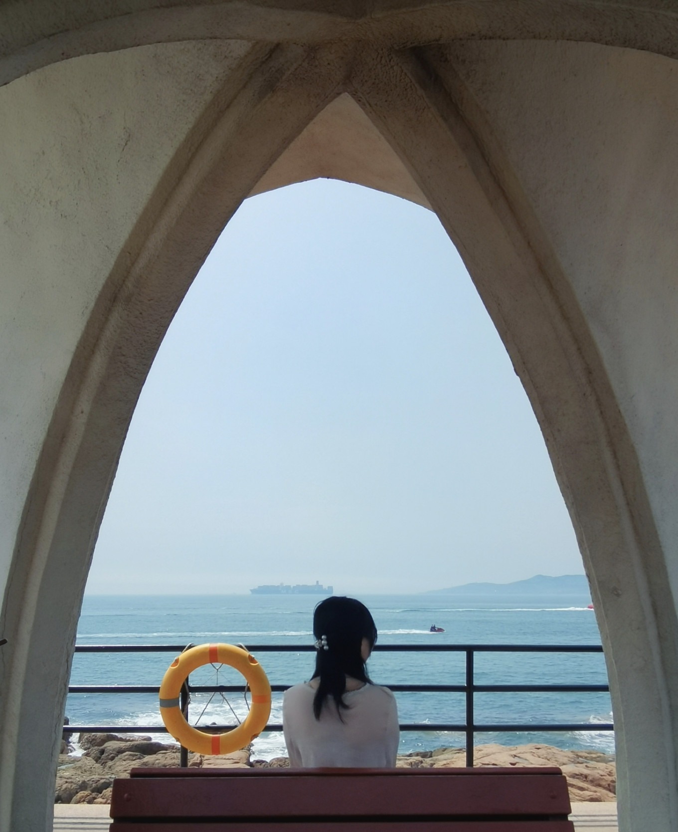 Scenic coastline of Little Qingdao Island