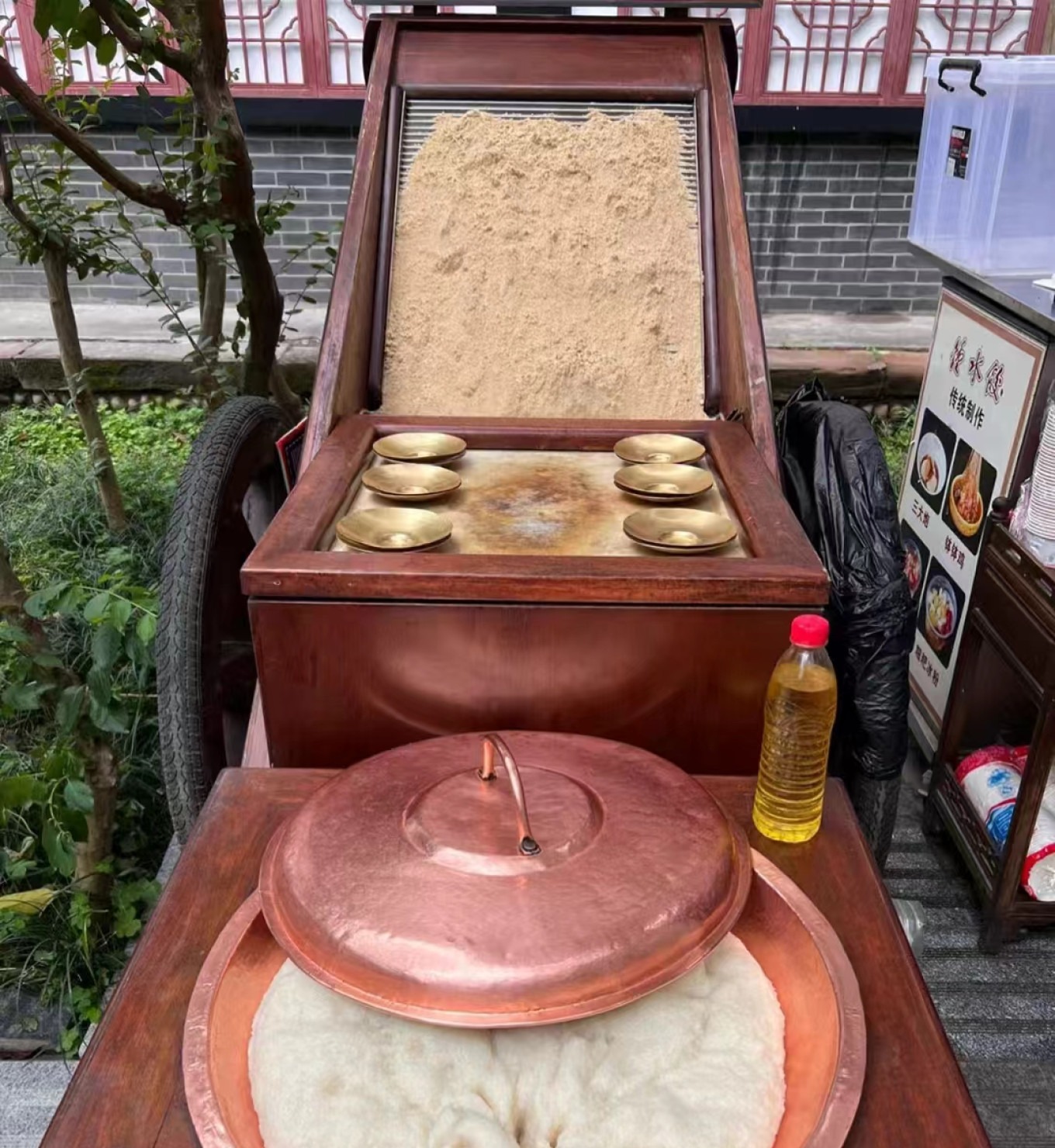 Three balls of San Da Pao (three cannons) with syrup and soybean powder