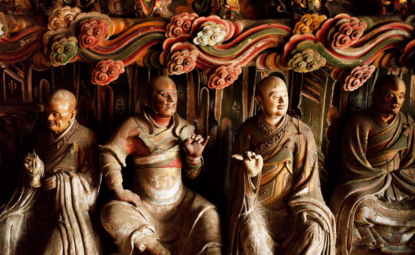 Eighteen Arhats on the bottom layer of the south wall