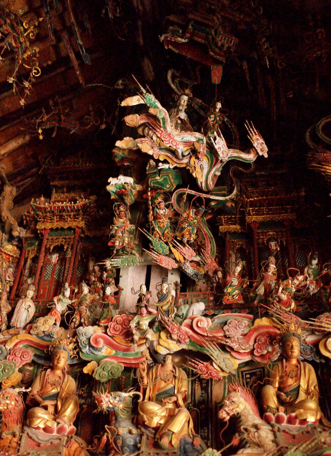 Queen Mother of the West and Heavenly Gate Generals on south wall