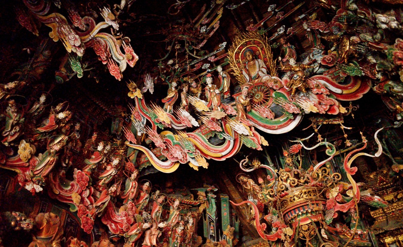 Tejaprabha Buddha and Eleven Luminaries above canopy