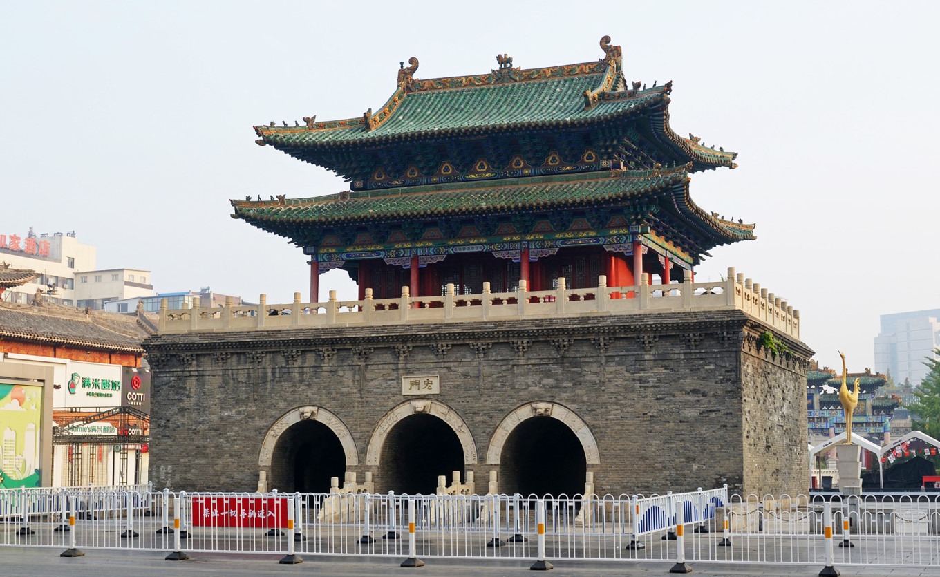 Hongmen Gate at Lu'an Prefecture City God Temple