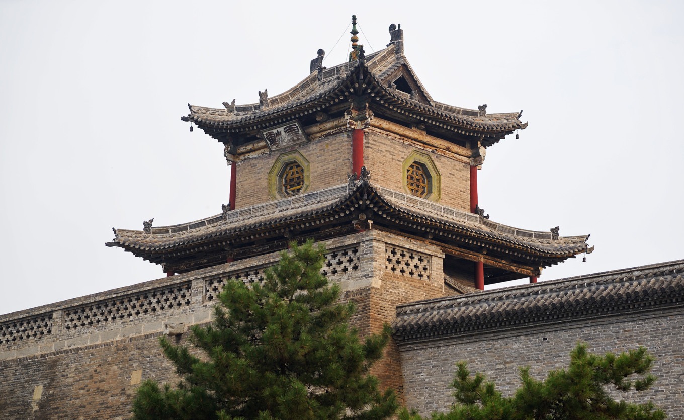 The 'Wind Speed' plaque on the bell tower of Shangdang Gate