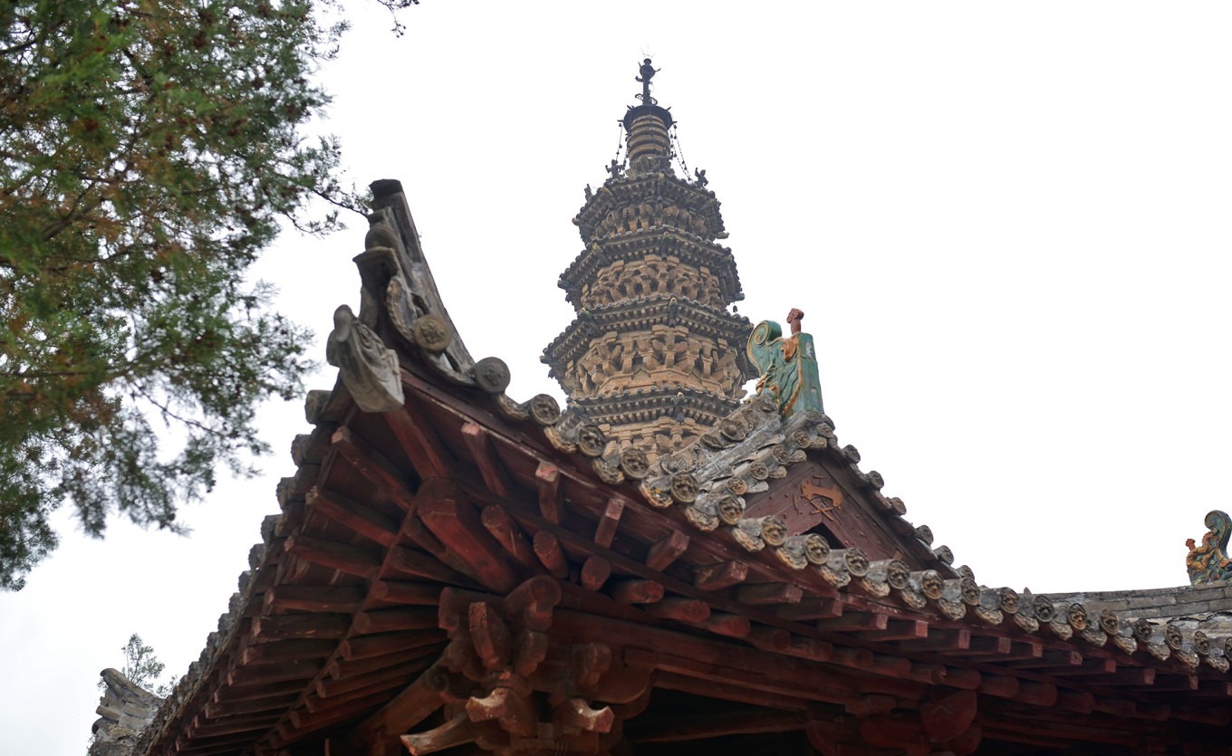 Main hall of Yuanqi Temple