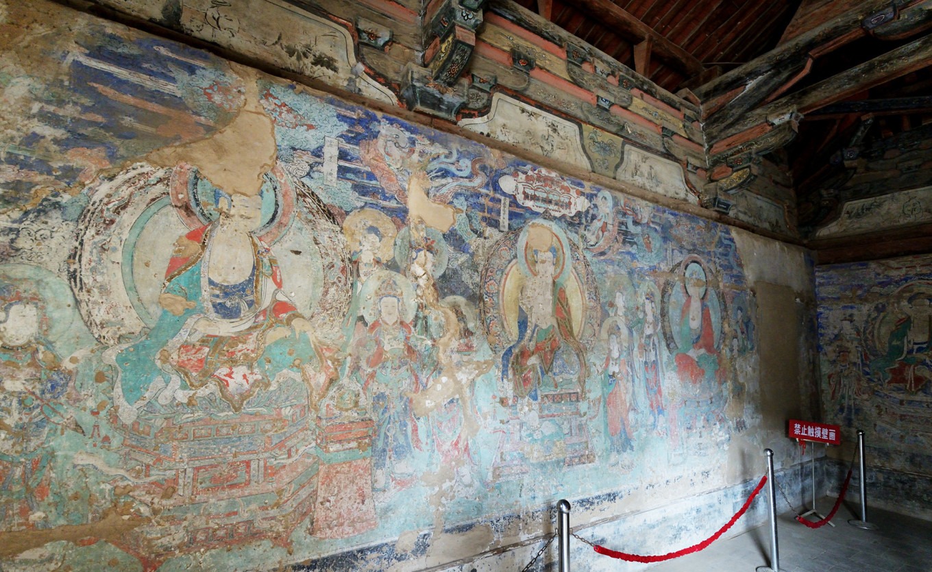 Ming dynasty murals on the west wall of the Main Hall