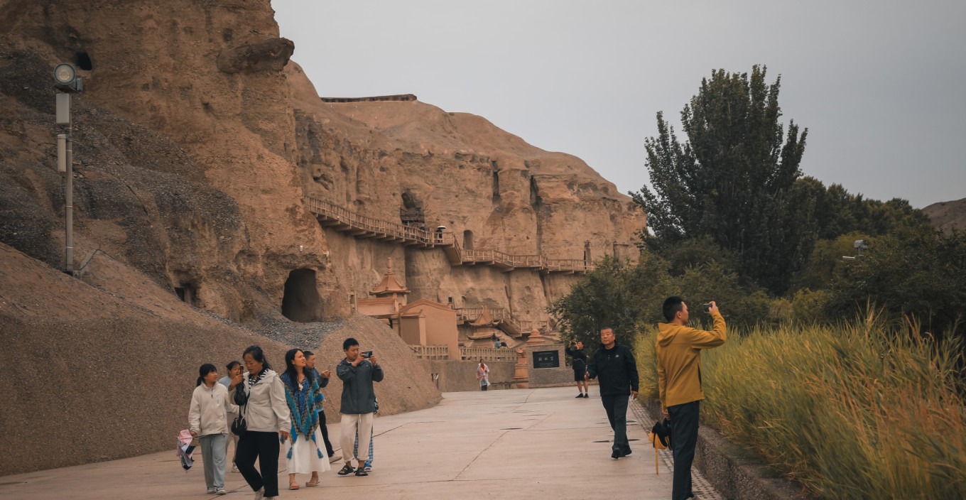 Few tourists at Yulin Grottoes on a cloudy day