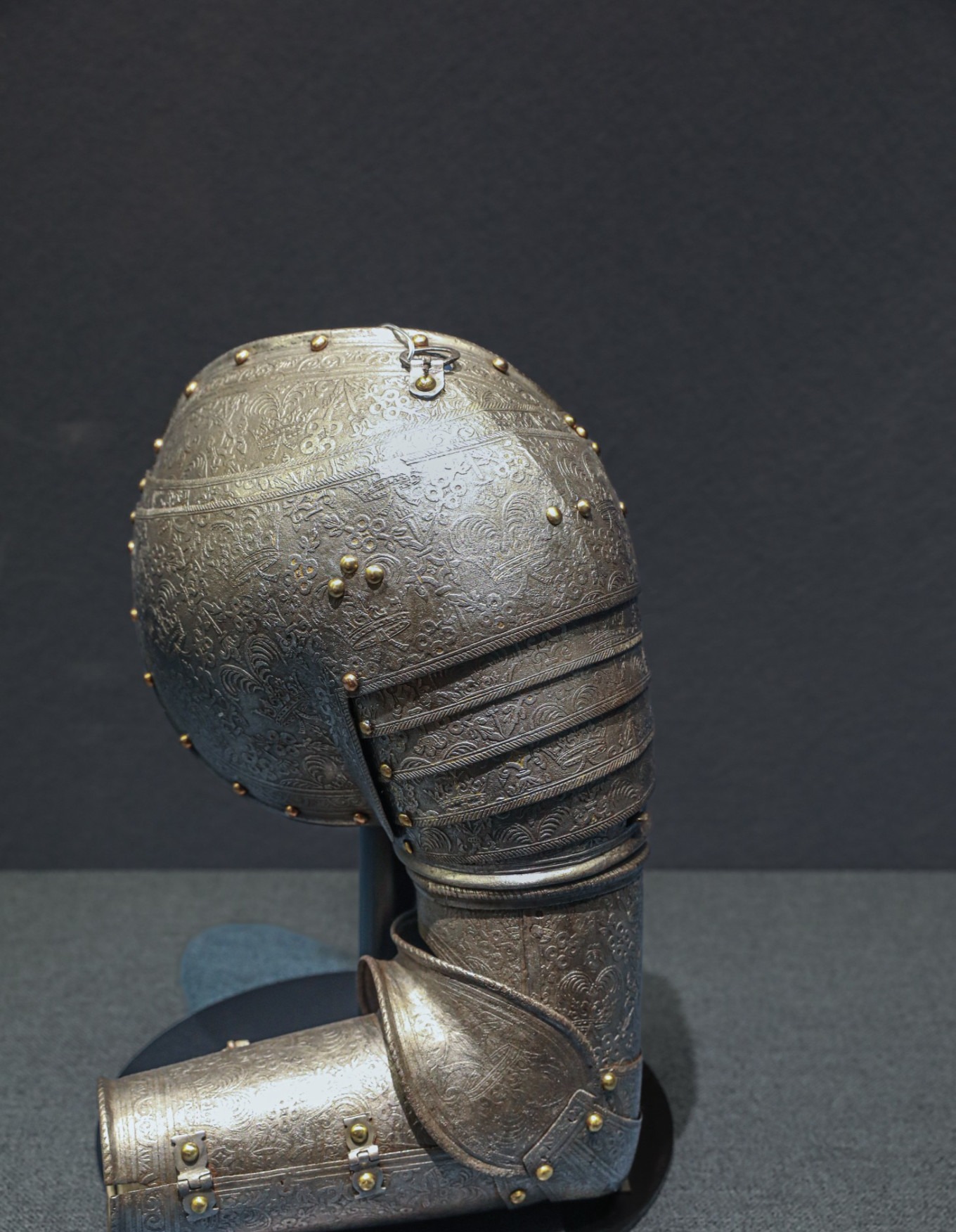 Hand guard armor