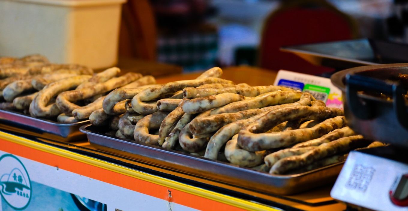 Assorted lamb offal on skewers