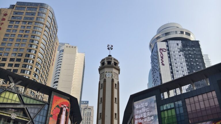 Chongqing 5-Day Guide: Independent Itinerary & Mountain Routes
